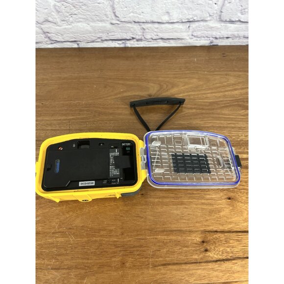 SEA & SEA 35SE Motor Marine & YS-40A Flash - Underwater 35mm Film Camera Set - Picture 11 of 14